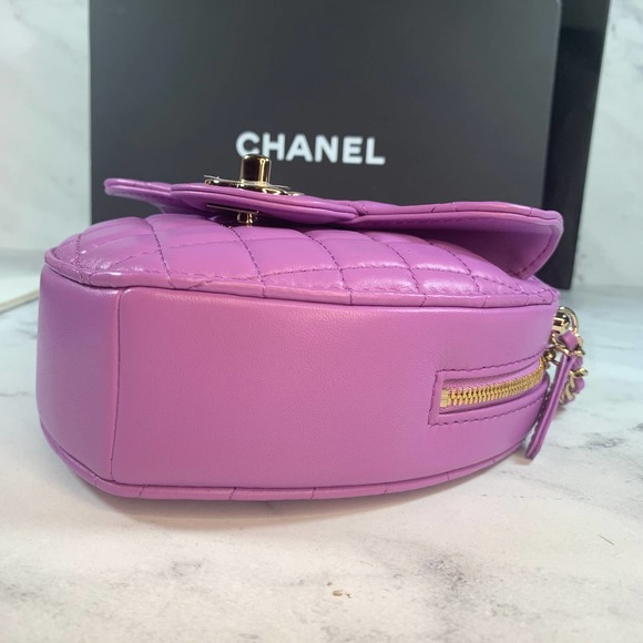 Chanel Purple Heart Bag large 22S CC Lambskin Leather Crossbody Authentic NEW - Picture 10 of 15